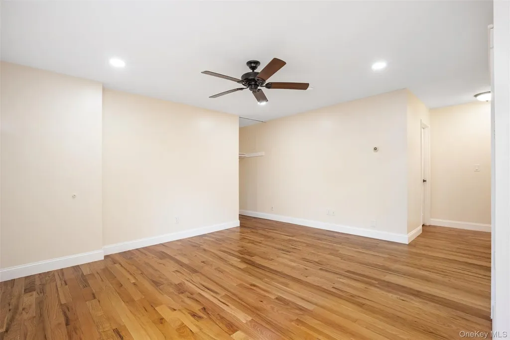 34 Manor Drive Cornwall NY 12518