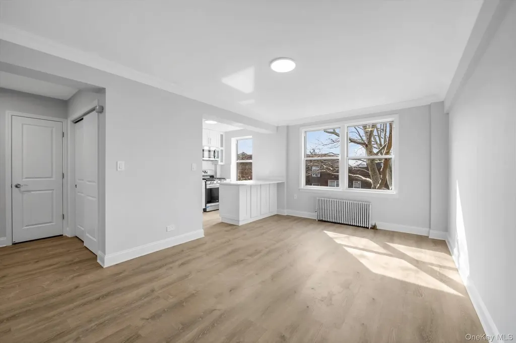 141-37 Union Turnpike Flushing NY 11367