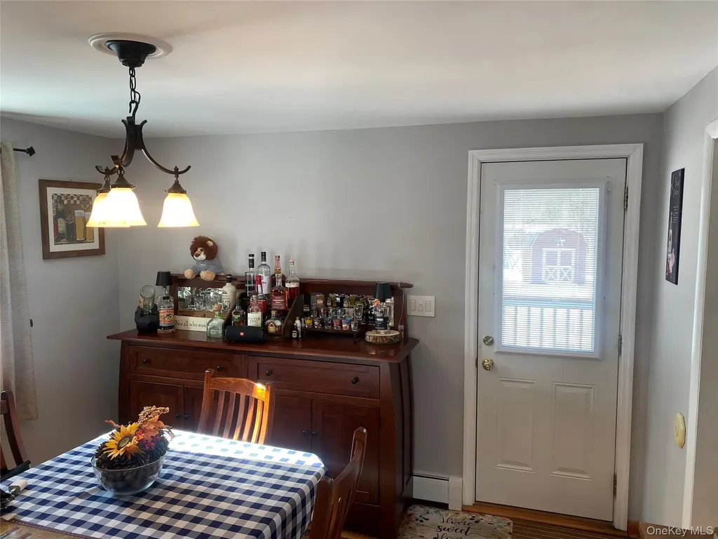 34 Ambassador Lane Newburgh NY 12550