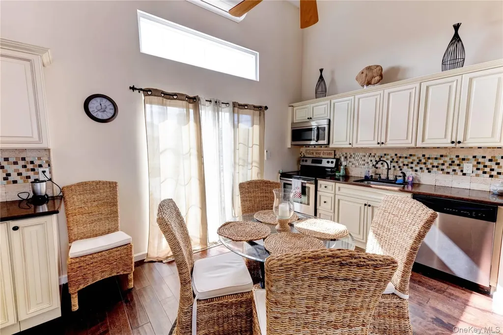 67 Vermont Street Long Beach NY 11561
