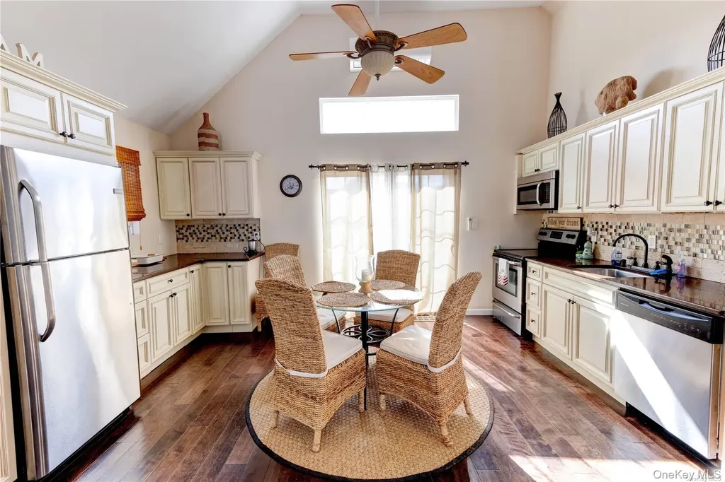 67 Vermont Street Long Beach NY 11561