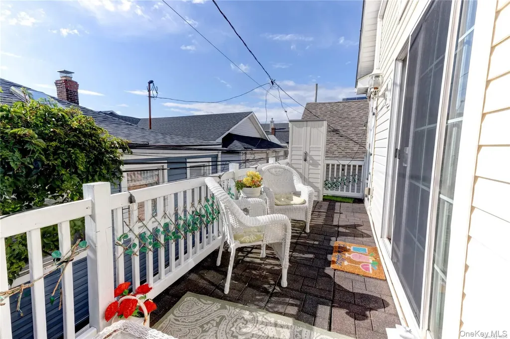 67 Vermont Street Long Beach NY 11561