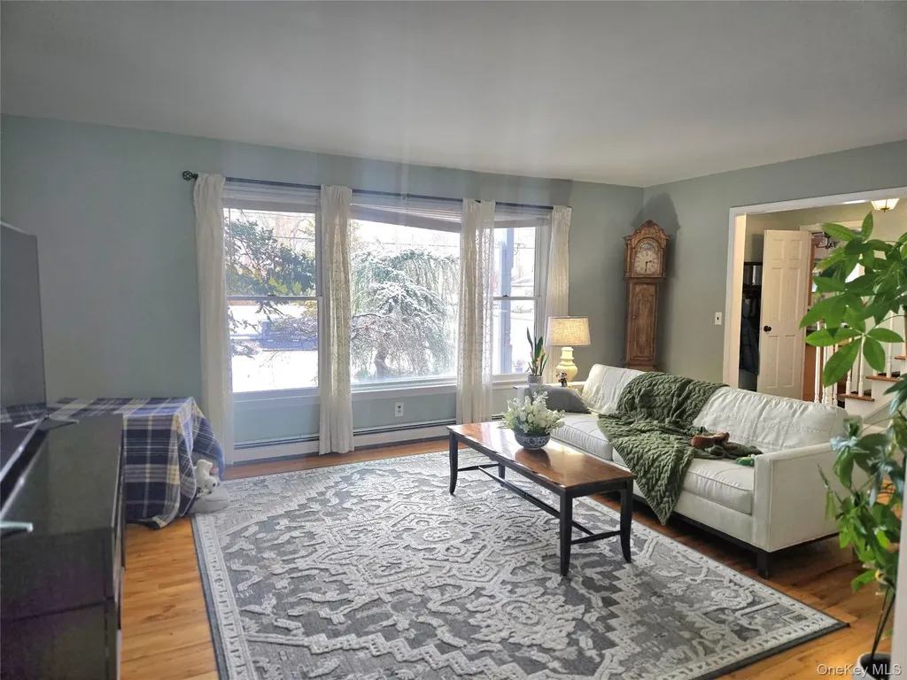 22 Rustic Road Yaphank NY 11980
