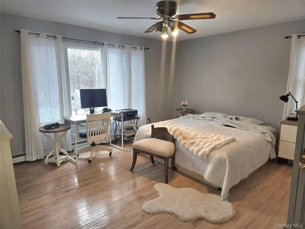 22 Rustic Road Yaphank NY 11980