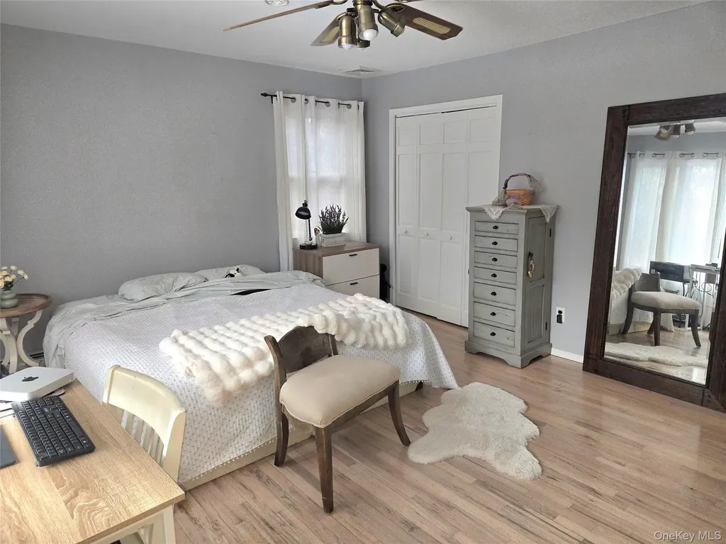 22 Rustic Road Yaphank NY 11980