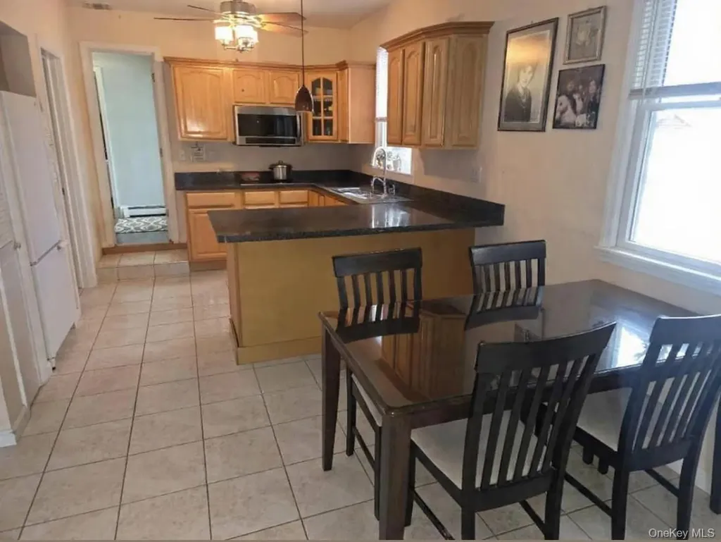 22 Rustic Road Yaphank NY 11980