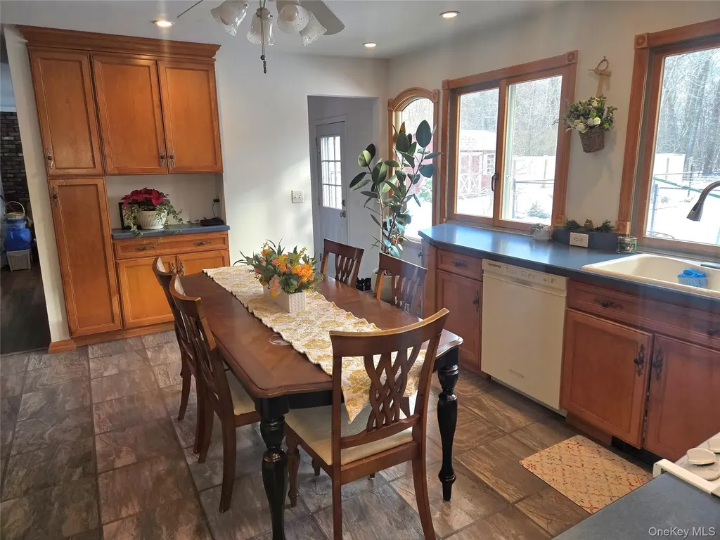 22 Rustic Road Yaphank NY 11980