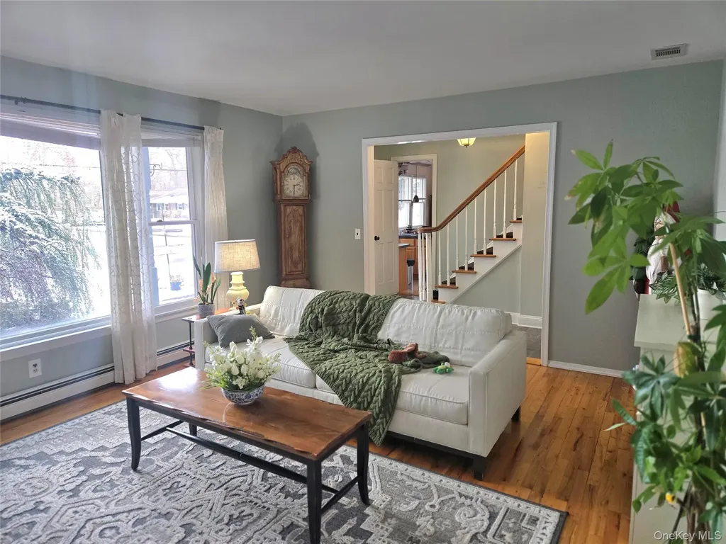 22 Rustic Road Yaphank NY 11980