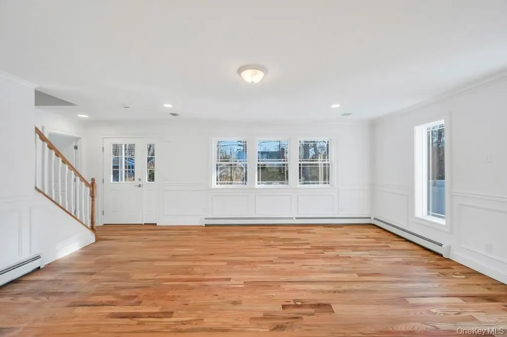 49 Barclay Road Mastic Beach NY 11951