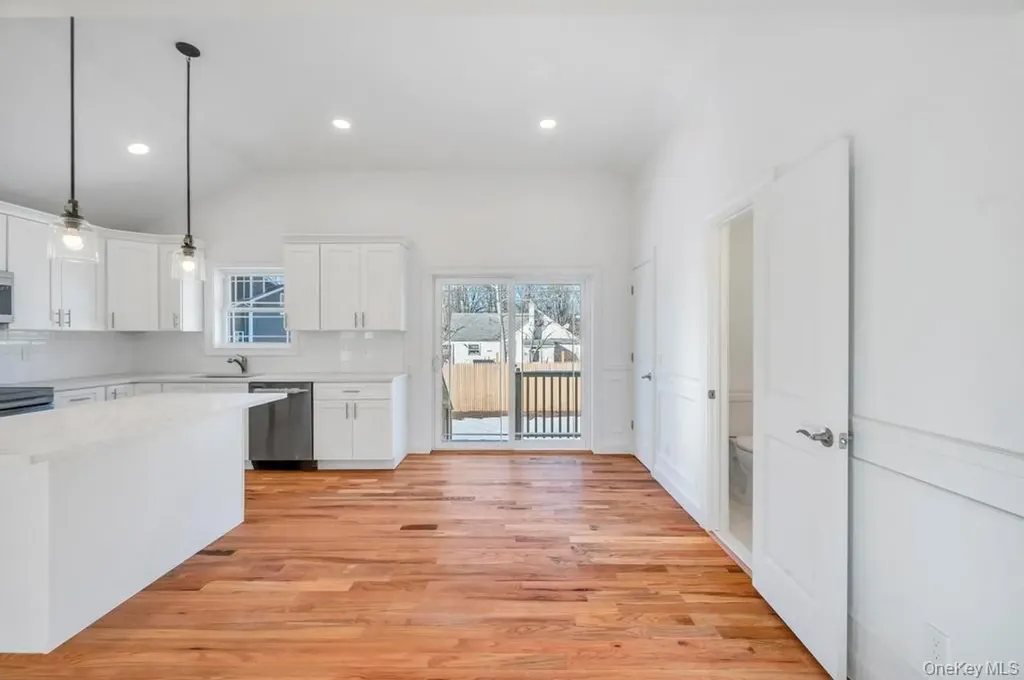 49 Barclay Road Mastic Beach NY 11951