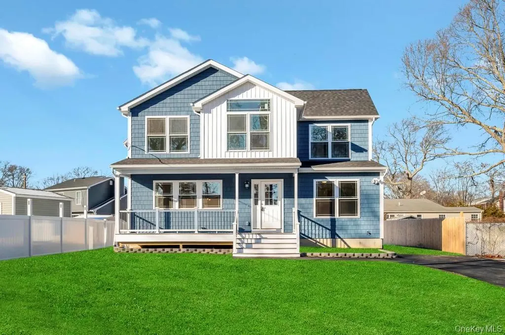 49 Barclay Road Mastic Beach NY 11951
