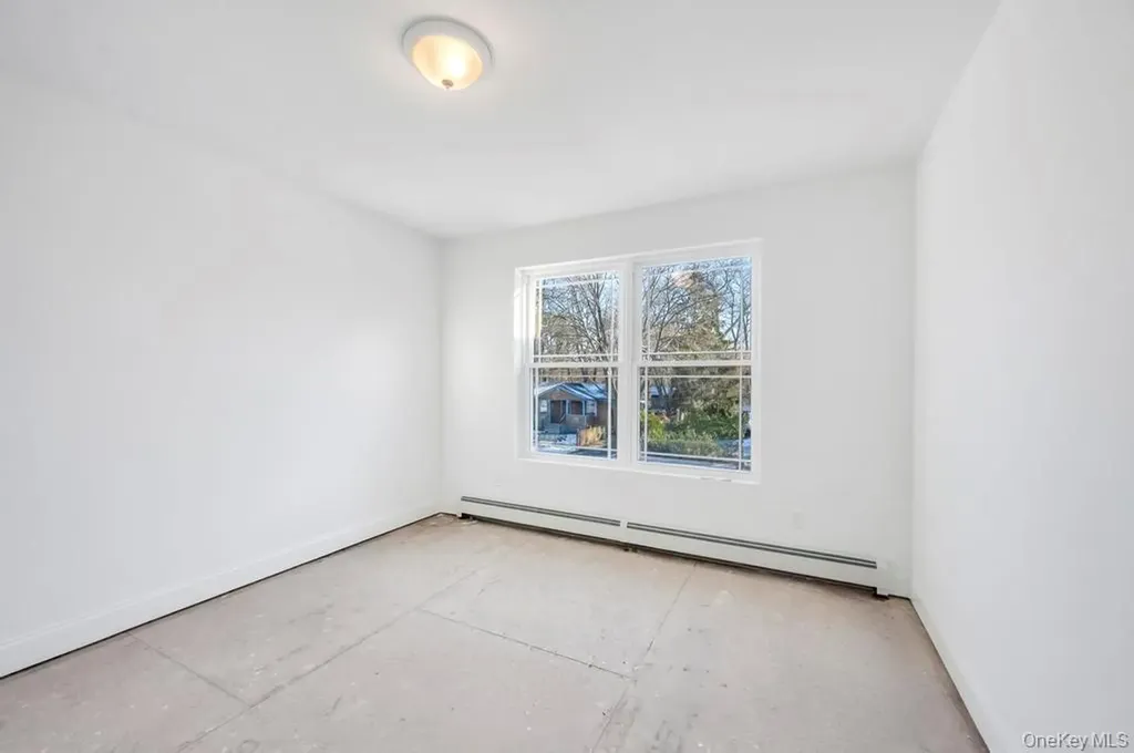 49 Barclay Road Mastic Beach NY 11951