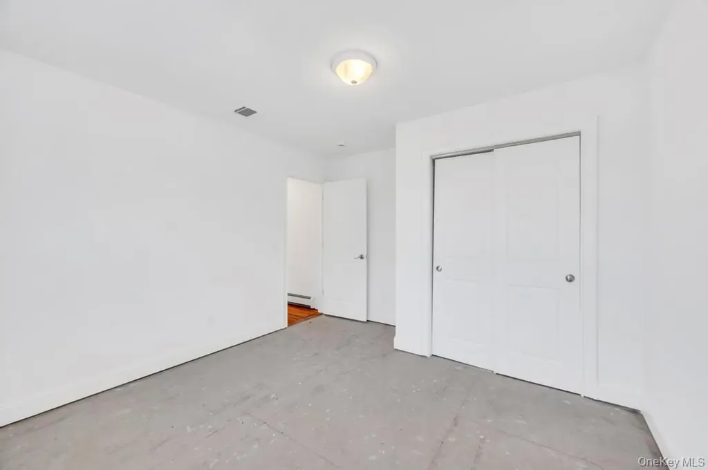 49 Barclay Road Mastic Beach NY 11951
