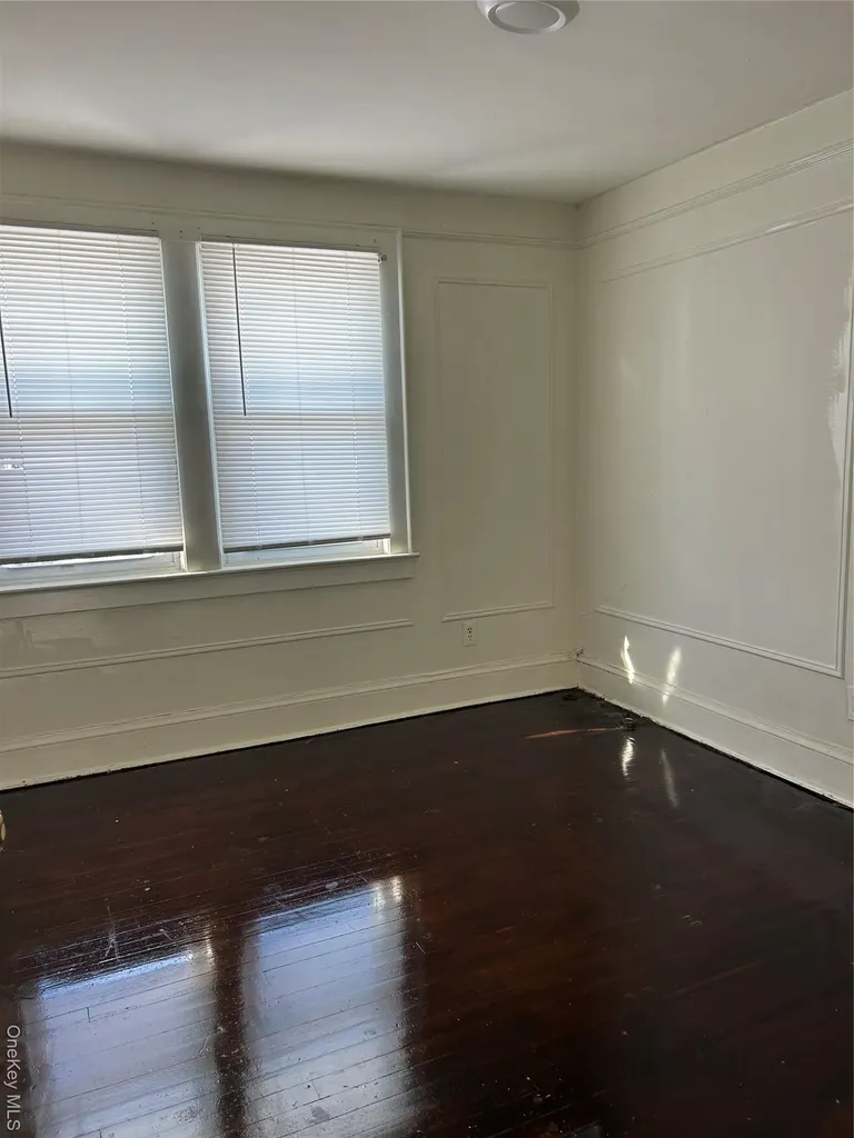 139 Derby Street Valley Stream NY 11581