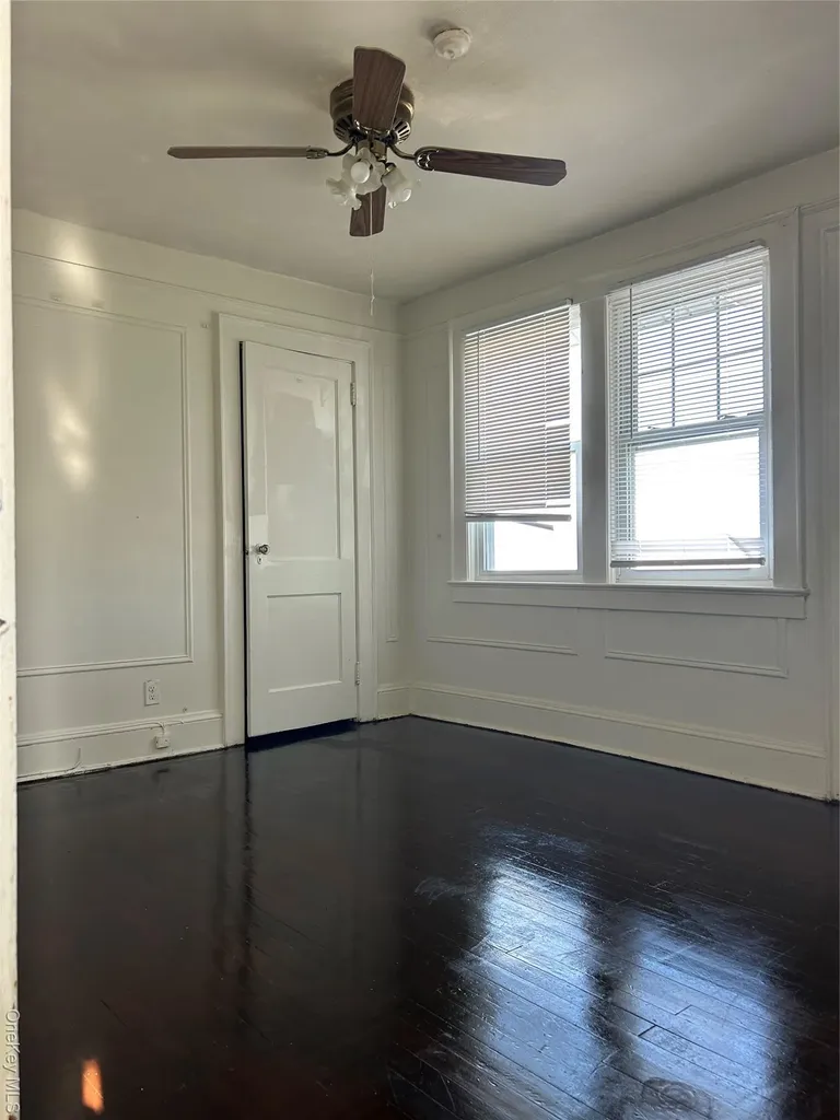 139 Derby Street Valley Stream NY 11581