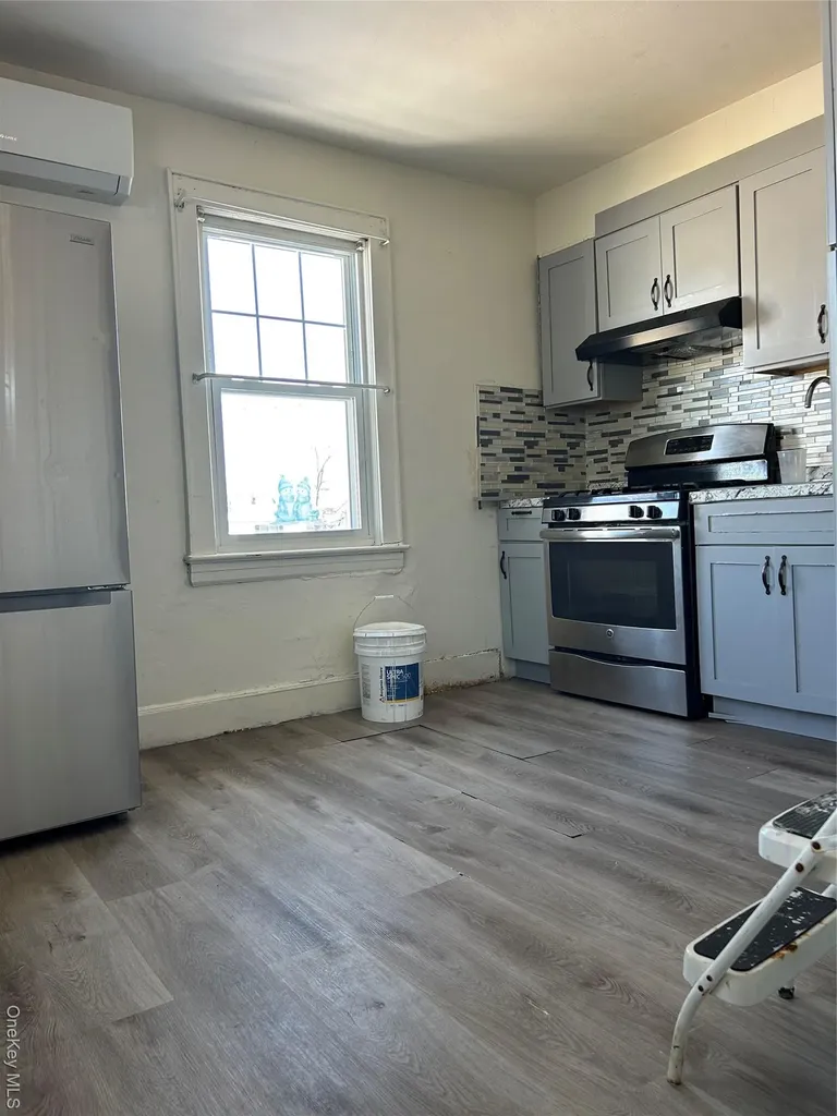 139 Derby Street Valley Stream NY 11581