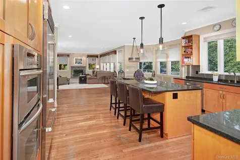 17 Byram Meadows Road Chappaqua NY 10514