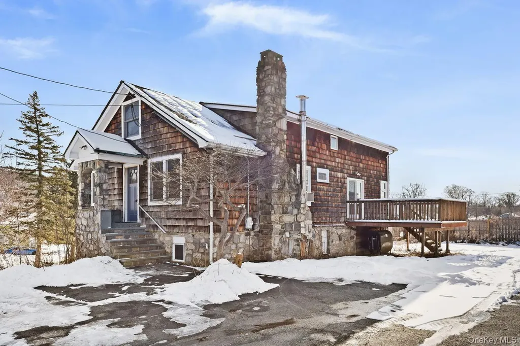 12 Sebago Road Carmel NY 10512