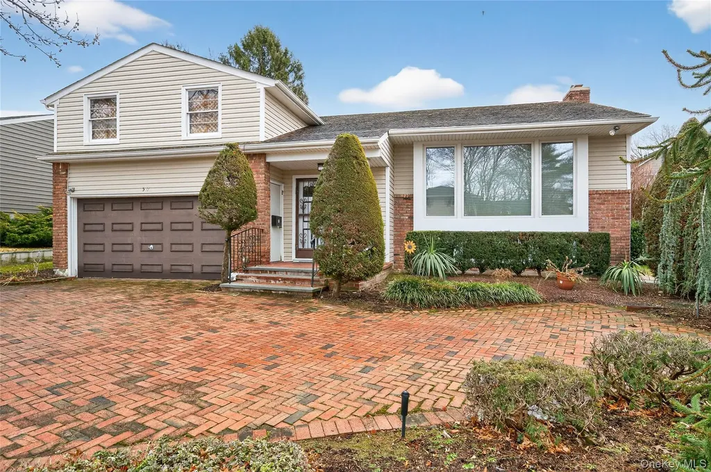 50 Netto Lane Plainview NY 11803