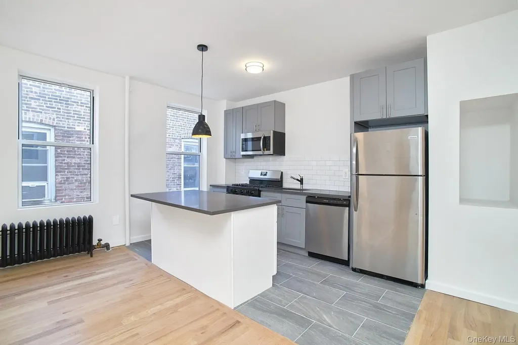 1069 Grant Avenue Bronx NY 10456