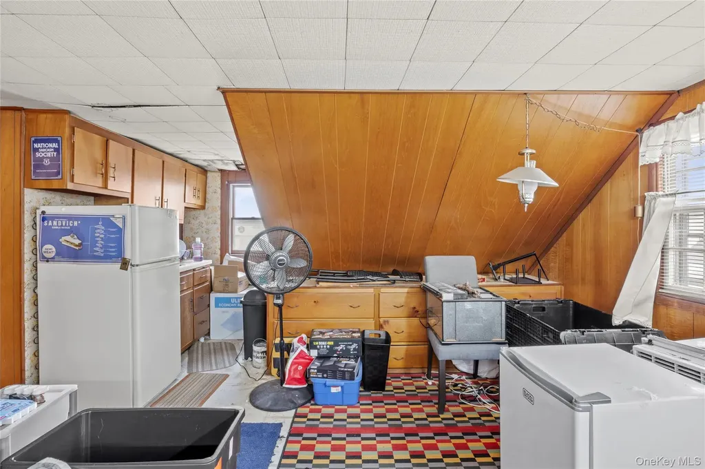 2340 Devon Street East Meadow NY 11554