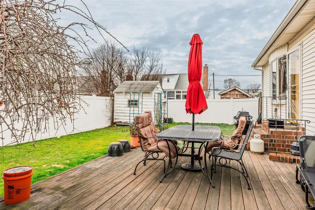2340 Devon Street East Meadow NY 11554