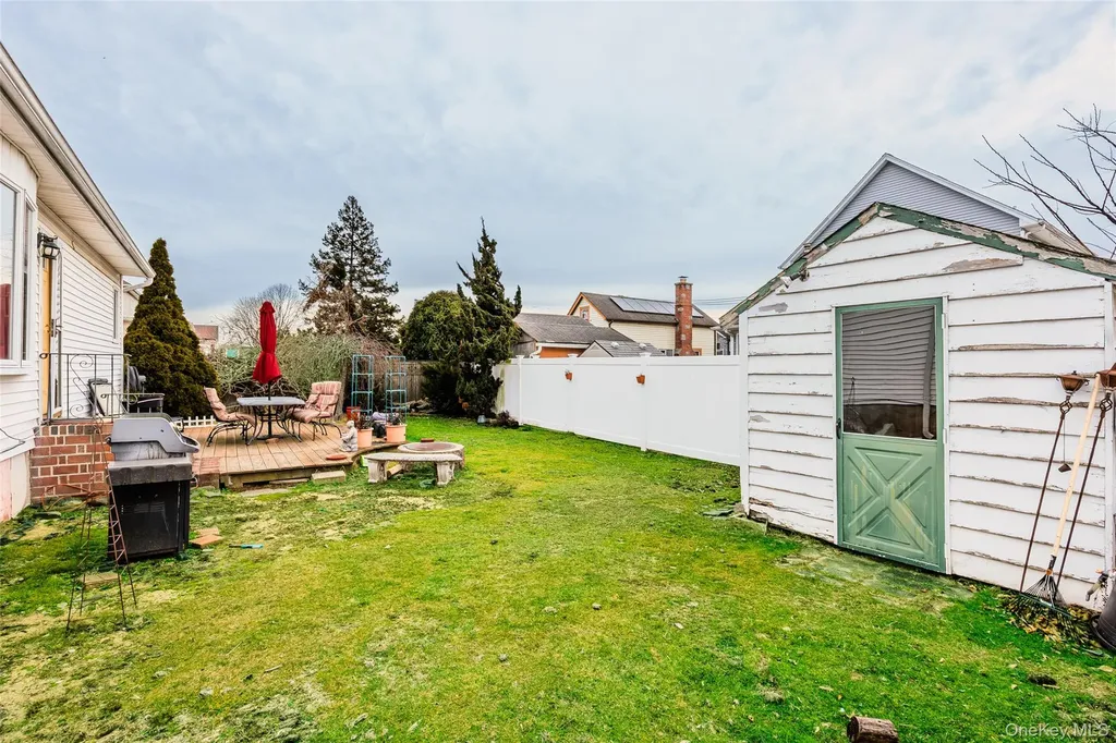 2340 Devon Street East Meadow NY 11554