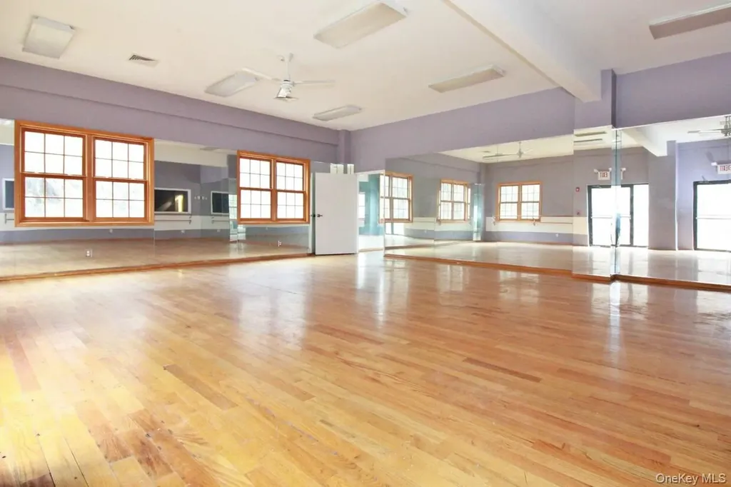 17 Peekskill Hollow Road Putnam Valley NY 10579