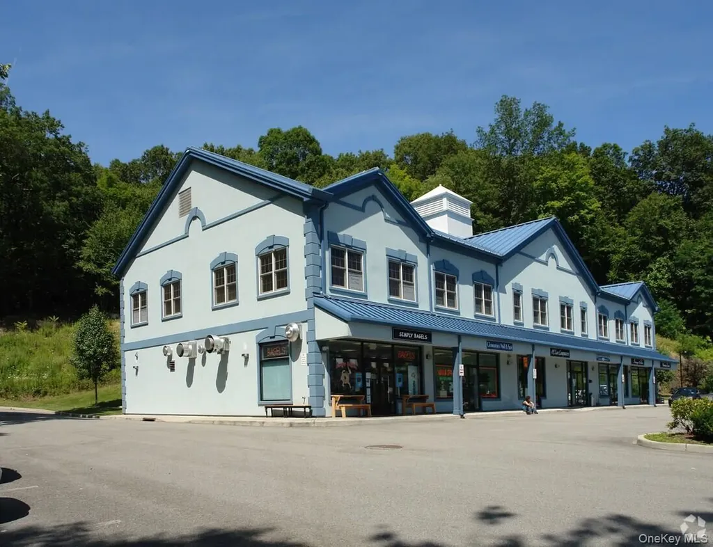 17 Peekskill Hollow Road Putnam Valley NY 10579