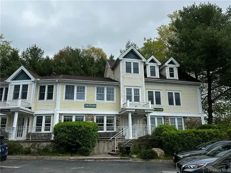 495 Main Street Armonk NY 10504