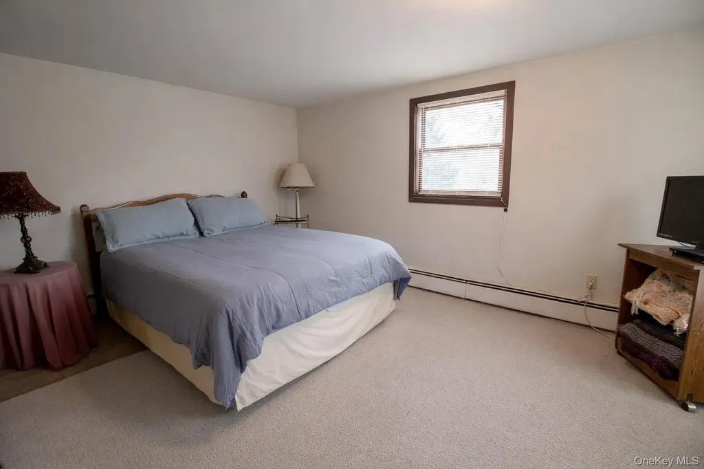 9 Benedict Lane New Windsor NY 12553