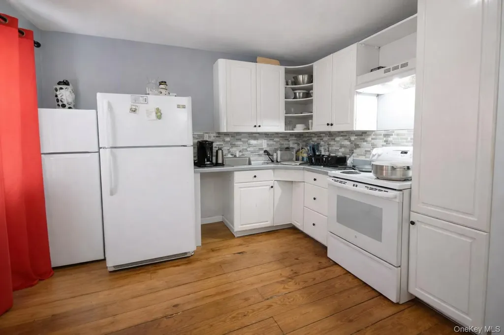 9 Benedict Lane New Windsor NY 12553