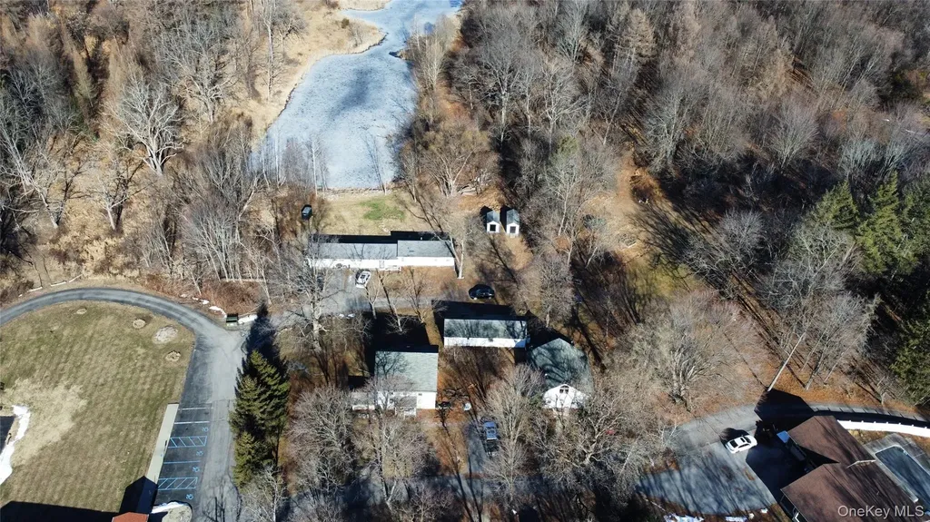 9 Benedict Lane New Windsor NY 12553
