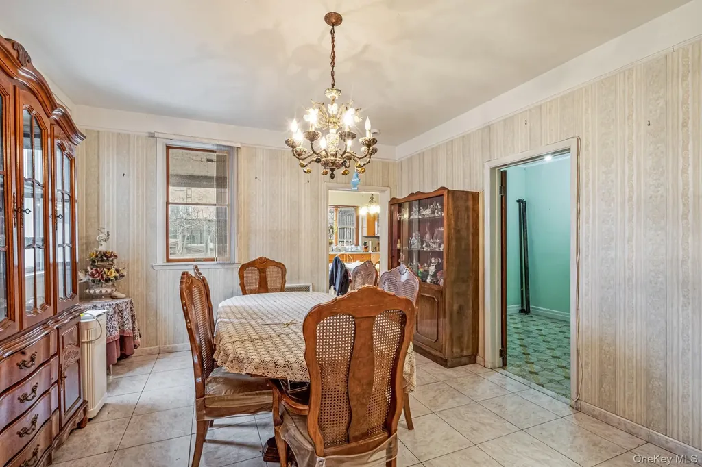 6923 59th Road Maspeth NY 11378