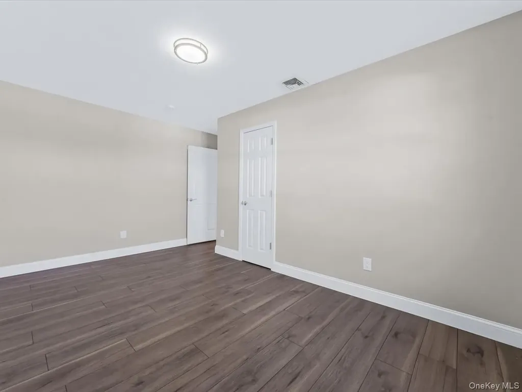 610 Windmill Avenue West Babylon NY 11704