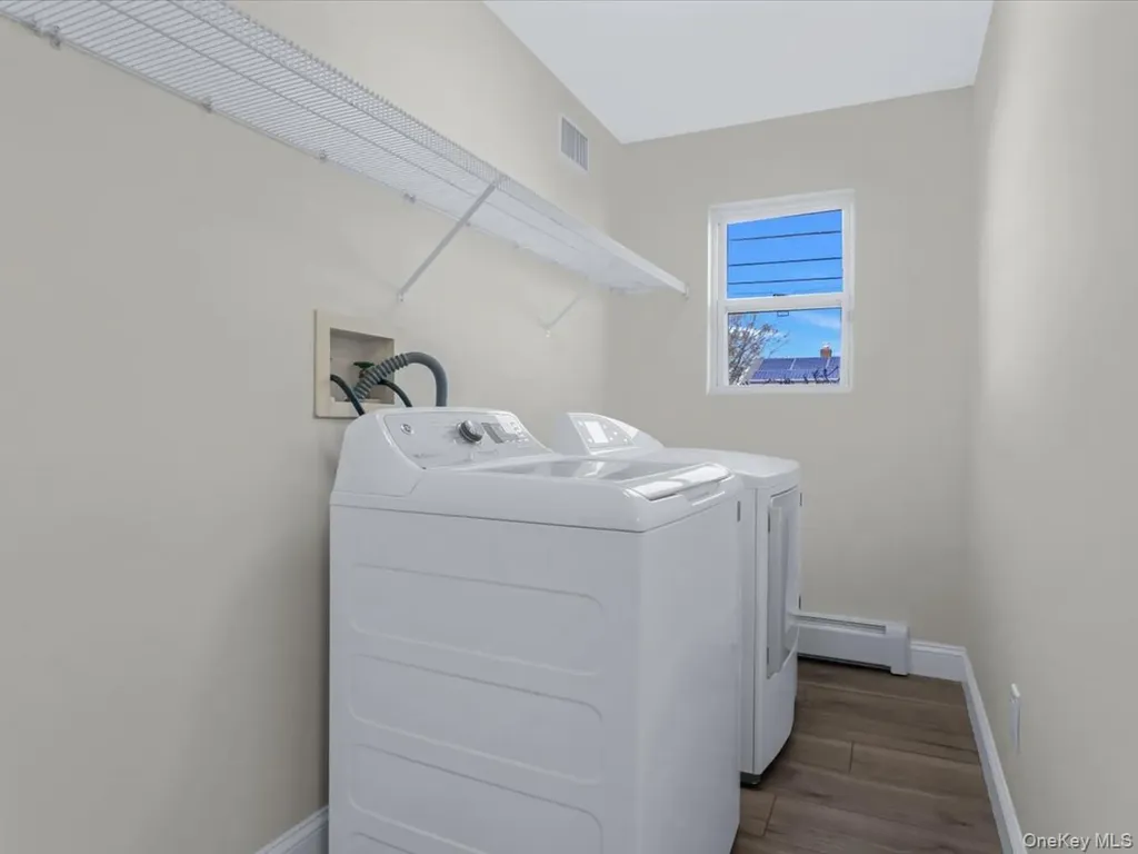 610 Windmill Avenue West Babylon NY 11704