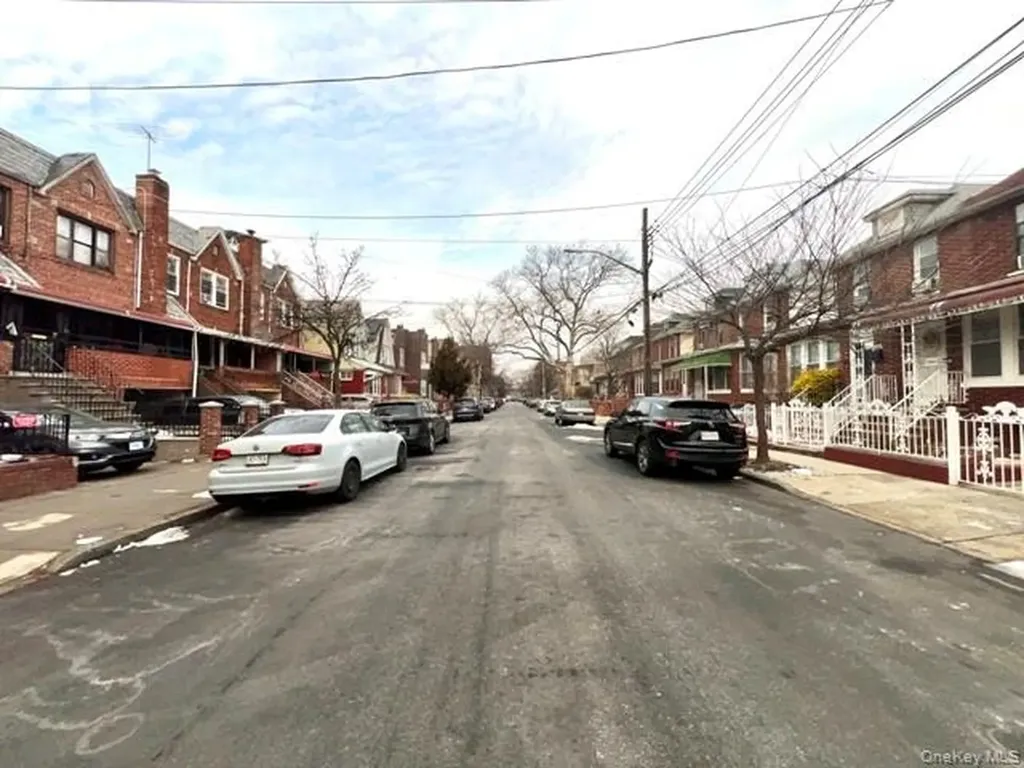 522 E 51st Street Brooklyn NY 11203
