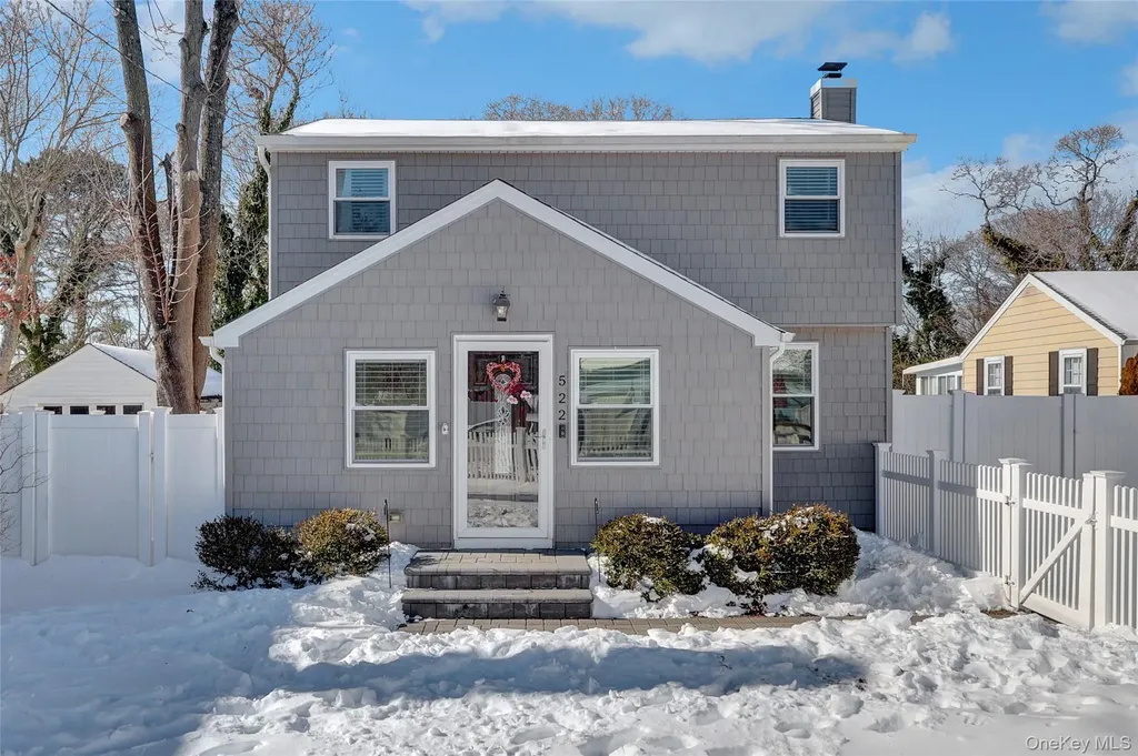 522 Browns Road Nesconset NY 11767
