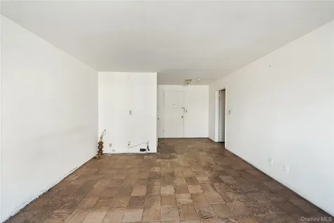 370 Westchester Avenue Port Chester NY 10573