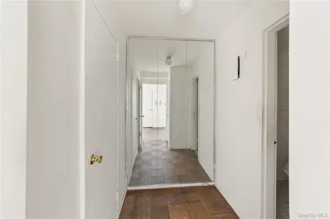 370 Westchester Avenue Port Chester NY 10573