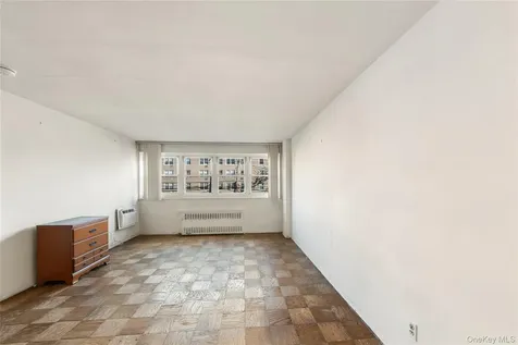 370 Westchester Avenue Port Chester NY 10573