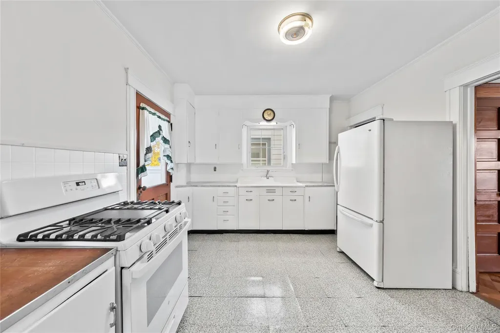 47 Prairie Avenue Suffern NY 10901
