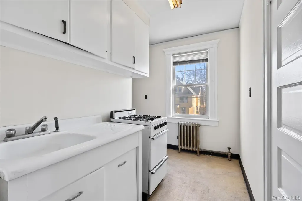 47 Prairie Avenue Suffern NY 10901