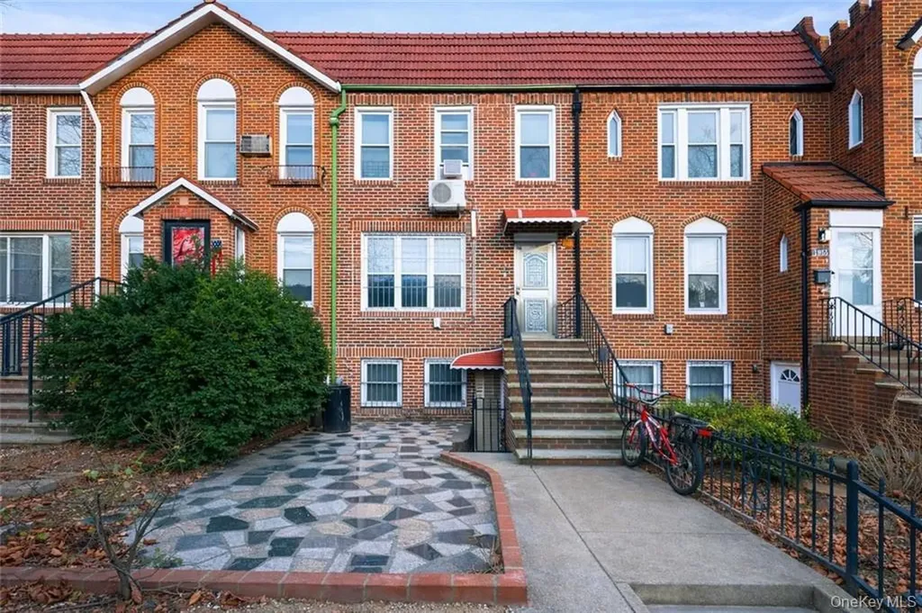 1953 E 28th Street Brooklyn NY 11229