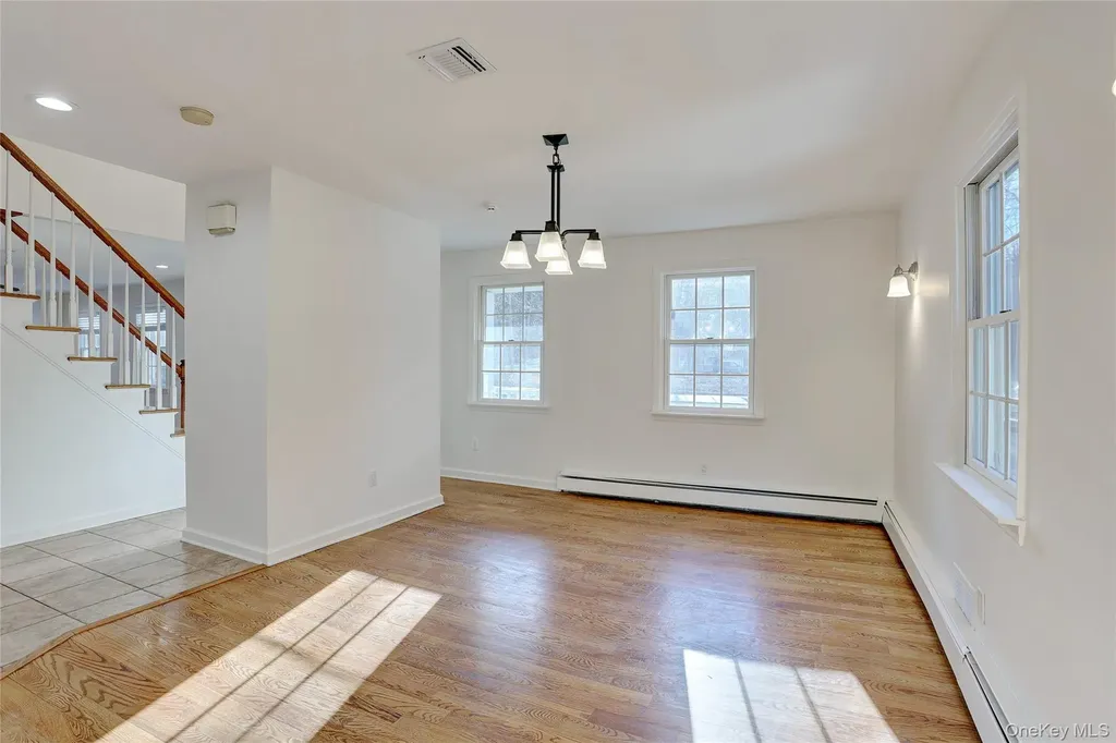 21 Mile Road Suffern NY 10901