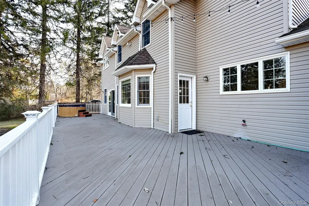 21 Mile Road Suffern NY 10901