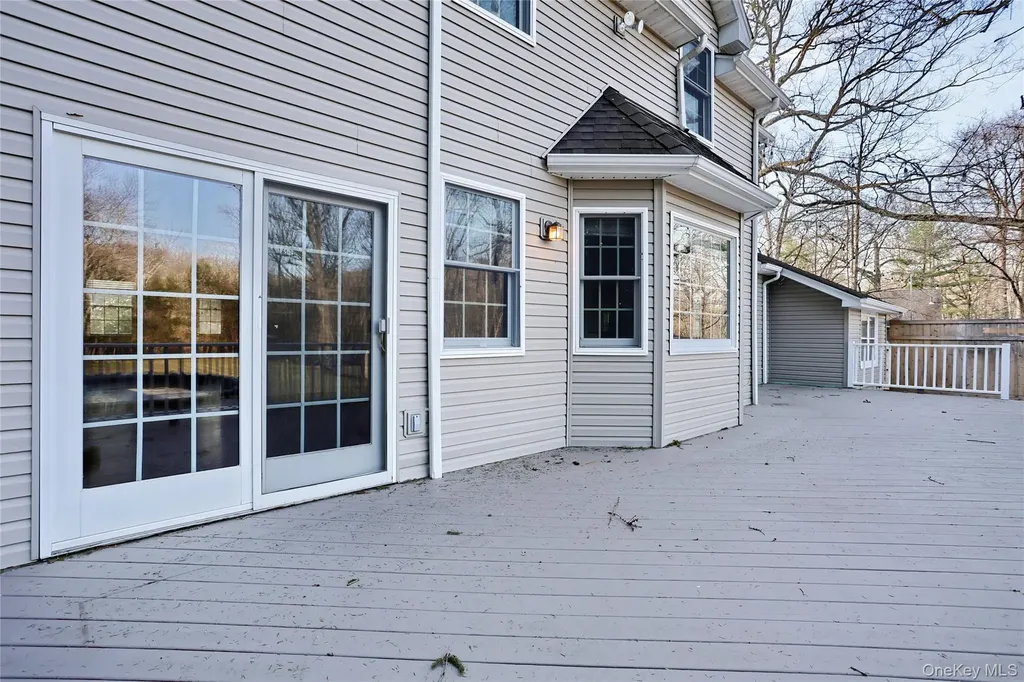 21 Mile Road Suffern NY 10901