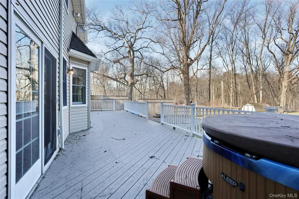 21 Mile Road Suffern NY 10901