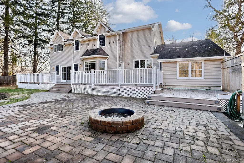 21 Mile Road Suffern NY 10901