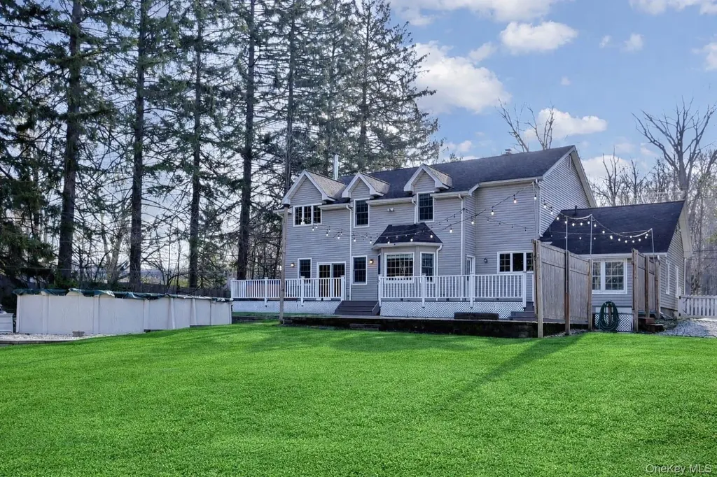 21 Mile Road Suffern NY 10901